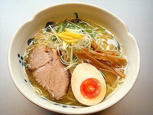 浅草名代らーめん 与ろゐ屋 柚子切り塩らーめん